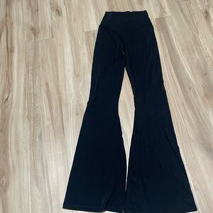 Aerie crossover flare leggings